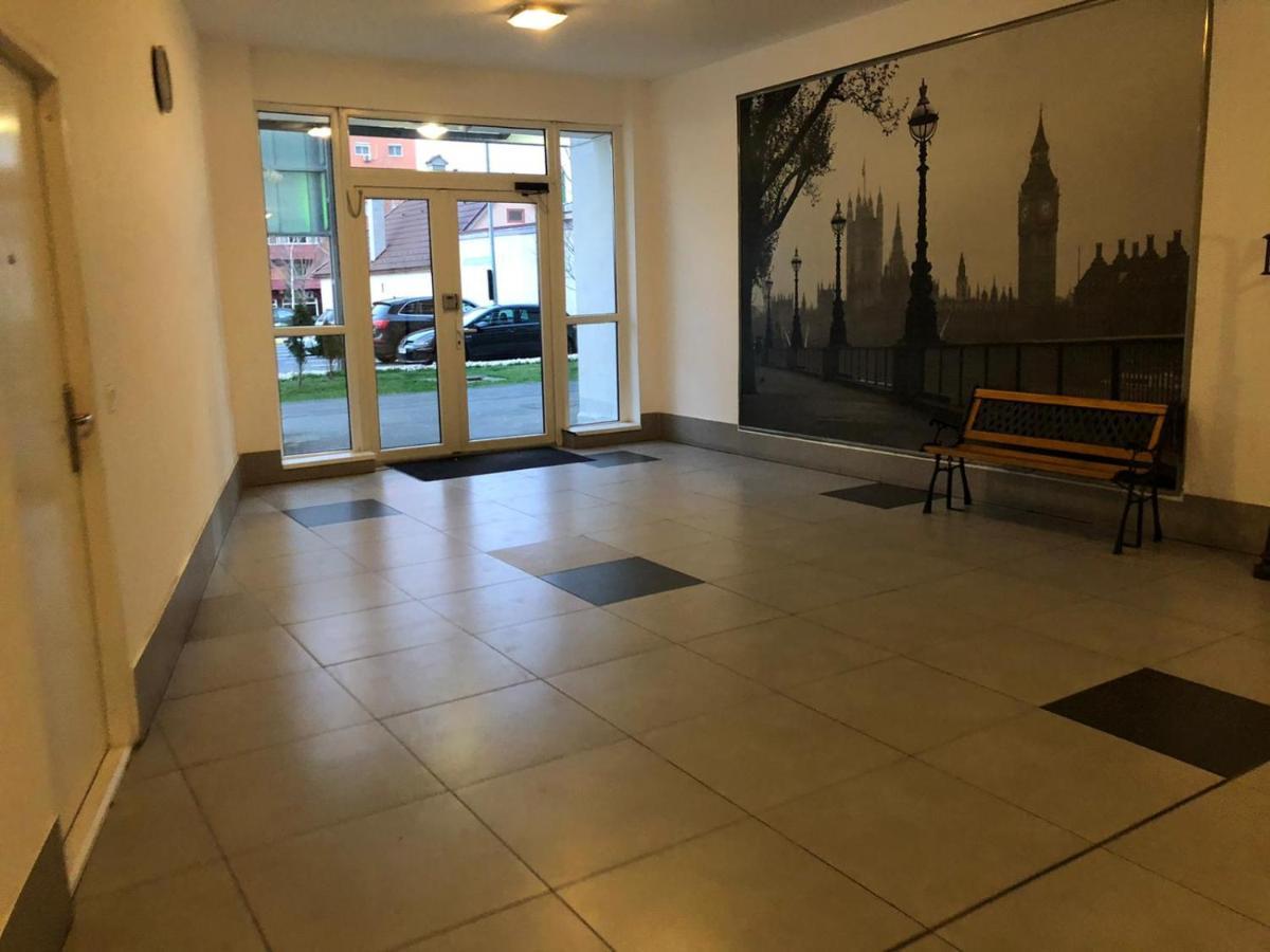 Alpha Apartment Брашов Екстер'єр фото