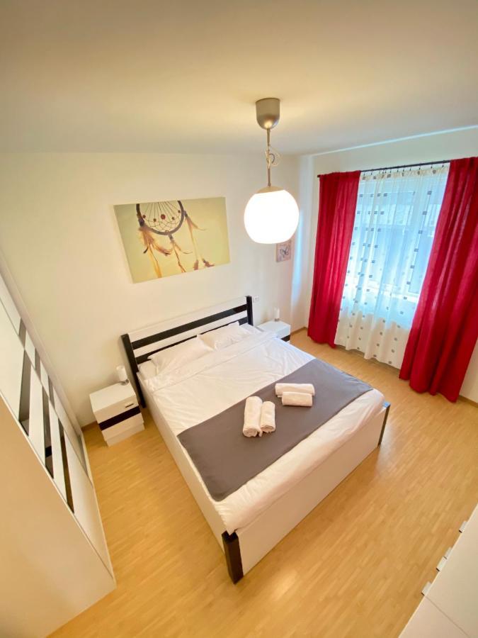 Alpha Apartment Брашов Екстер'єр фото